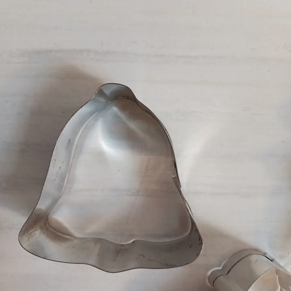 Vintage Christmas Metal Cookie Cutters Set of 5